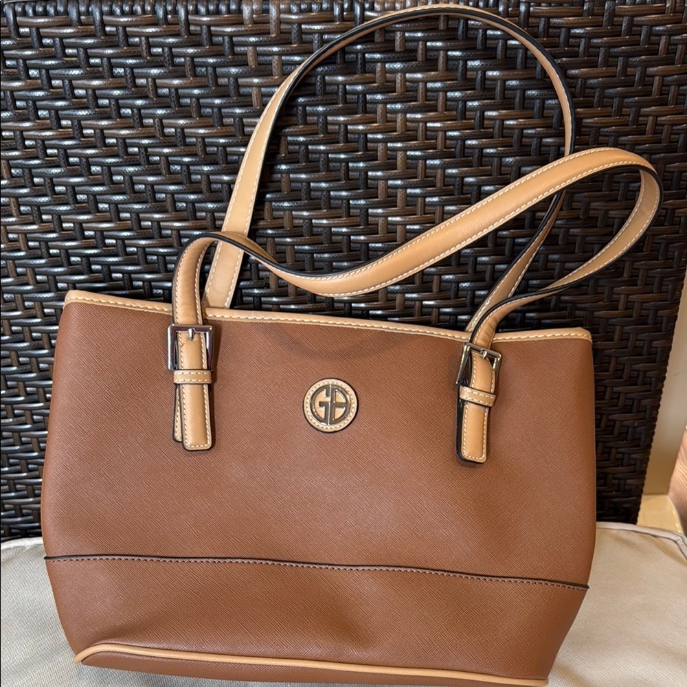 Giani Bernini Brown‎ Shoulder Bag